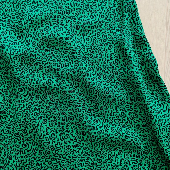 Reformation Bea skirt in “jitterbug print” - Picture 7 of 16